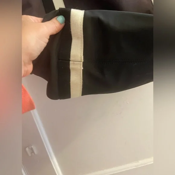 Kate Spade Large Tote - Picture 2 of 8